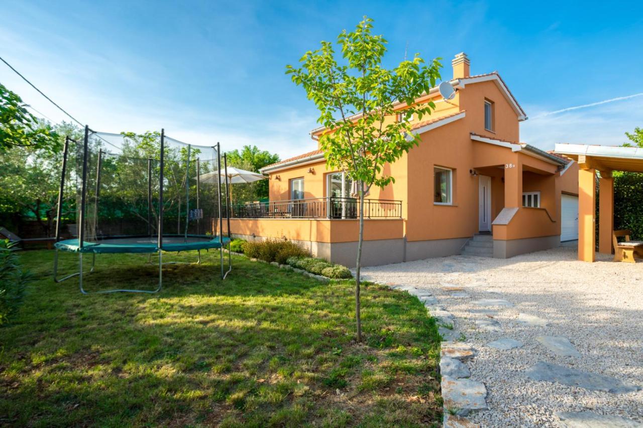 Holiday House Toici Nenadici  Eksteriør billede